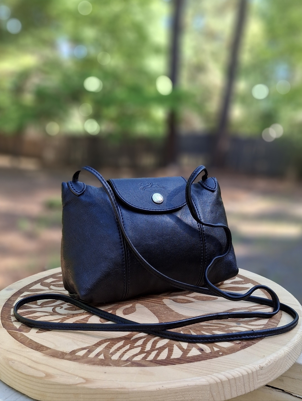 Longchamp Le Pliage Cuir Black Leather Pouchette Crossbody Shoulder Bag